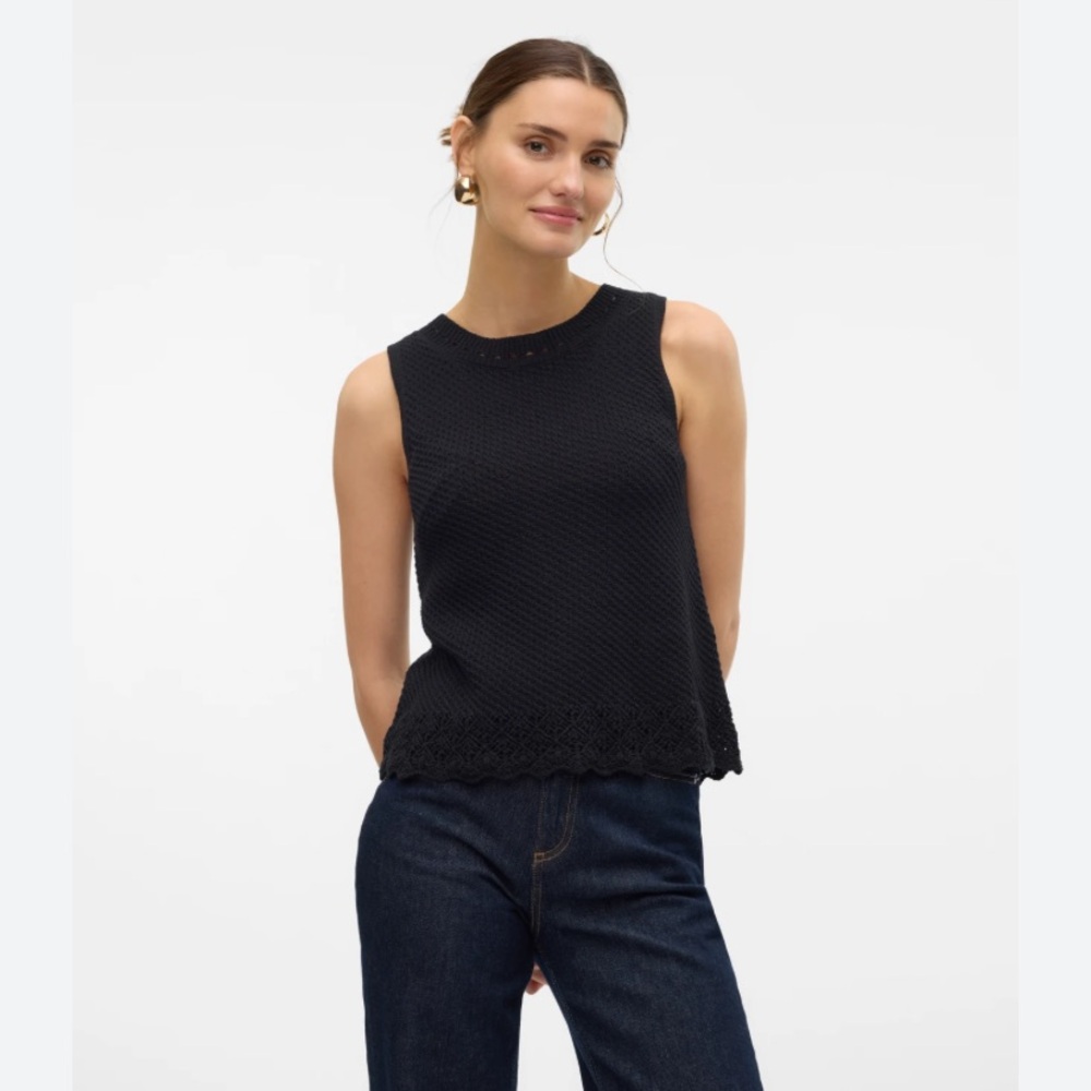 Theory Black Lace Trimmed Camisole or Tank Top SzS